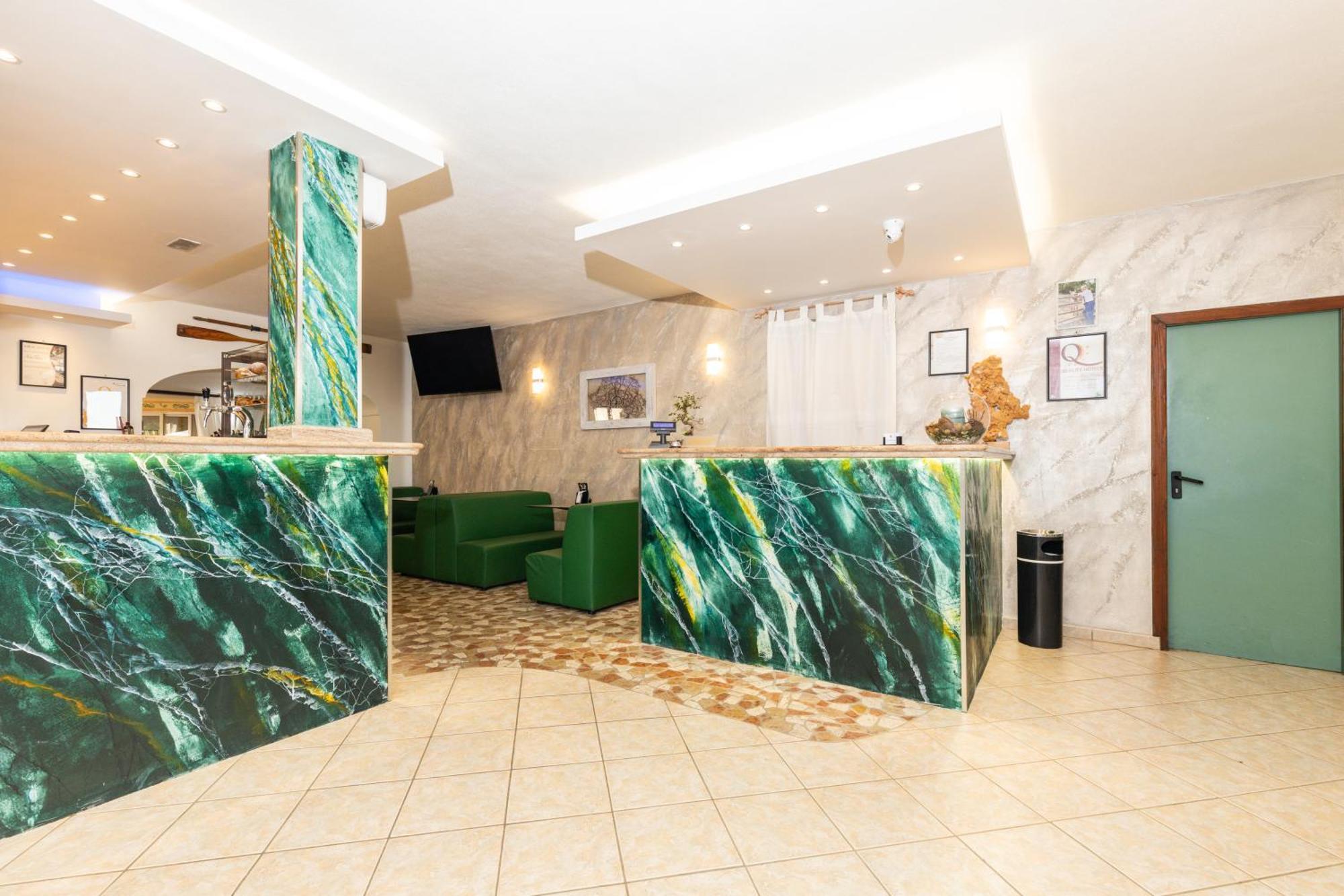 Hotel Pedra Niedda Budoni Kültér fotó